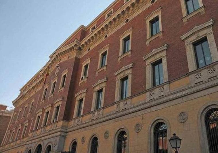 Más País, Mès per Mallorca, PDeCat y Vox se enfrentan a posibles multas por donaciones irregulares