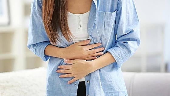 Solo la mitad de las mujeres que sufren una menstruación dolorosa piden la baja