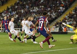 El autogol de Ramos en Montjuic para la victoria del Barça