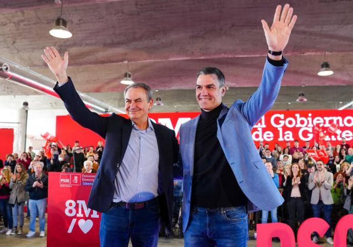 José Luis Rodríguez Zapatero y Pedro Sánchez en un acto del PSOE por el 8-M en Madrid.