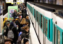 El Gobierno francés dice que «no hay casos confirmados» de chinches de cama en trenes o en el metro