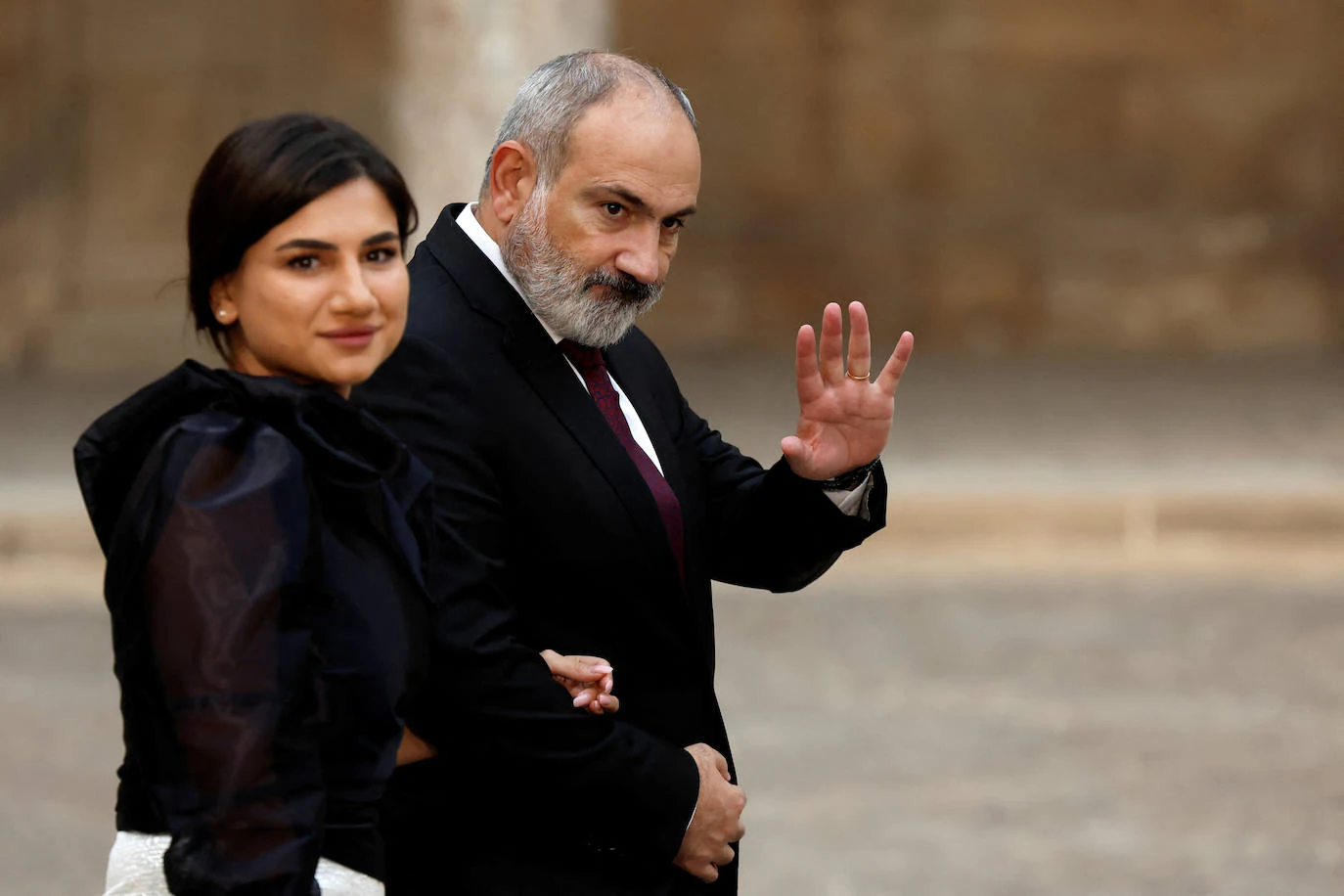 El primer ministro armenio, Nikol Pashinyan, con su hija Mariam.