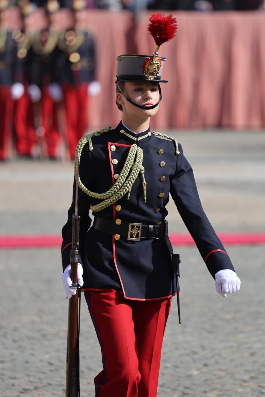 La princesa Leonor, tras la jura de bandera.