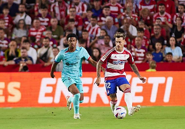 El golazo de Bryan Zaragoza y el histórico de Lamine Yamal en Los Cármenes