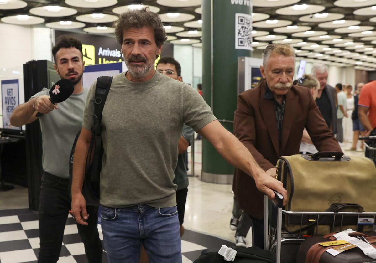 Roldolfo Sancho llega a Madrid tras visitar a su hijo.