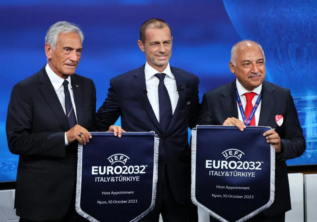 Los presidentes de la UEFA y de las federaciones de Italia y Turquía.