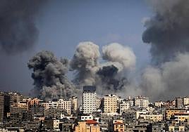 Imágenes de bombardeos israelíes en Gaza.
