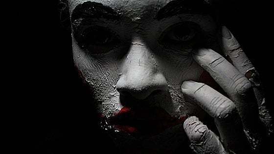 Seis básicos para conseguir un maquillaje de Halloween profesional, duradero y sin parches ni pliegues