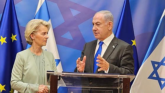 Von der Leyen suaviza su postura y anuncia más ayuda humanitaria para Gaza
