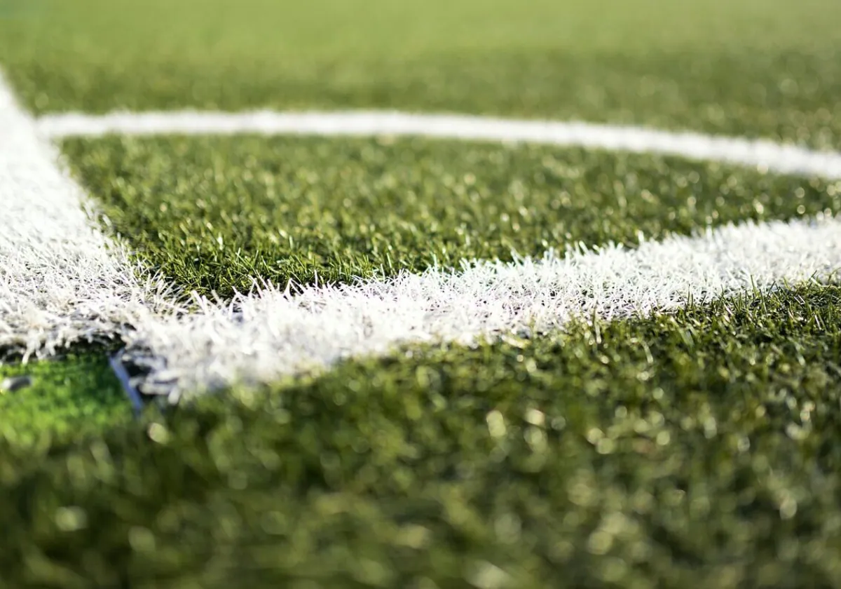 ▷ Césped Artificial Reciclado de los campos de Fútbol. Por qué no