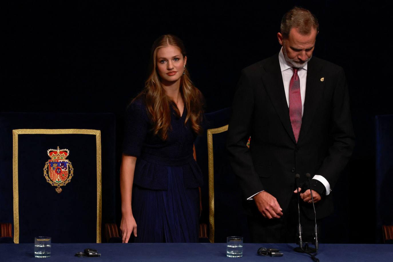 La Princesa de Asturias y el Rey, durante la ceremonia.