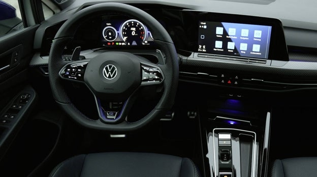 Interior del VW Golf R.