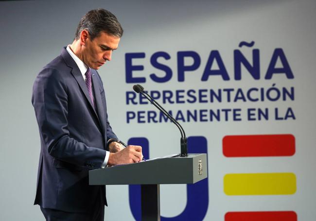 Sánchez, durante su comparecencia en Bruselas.