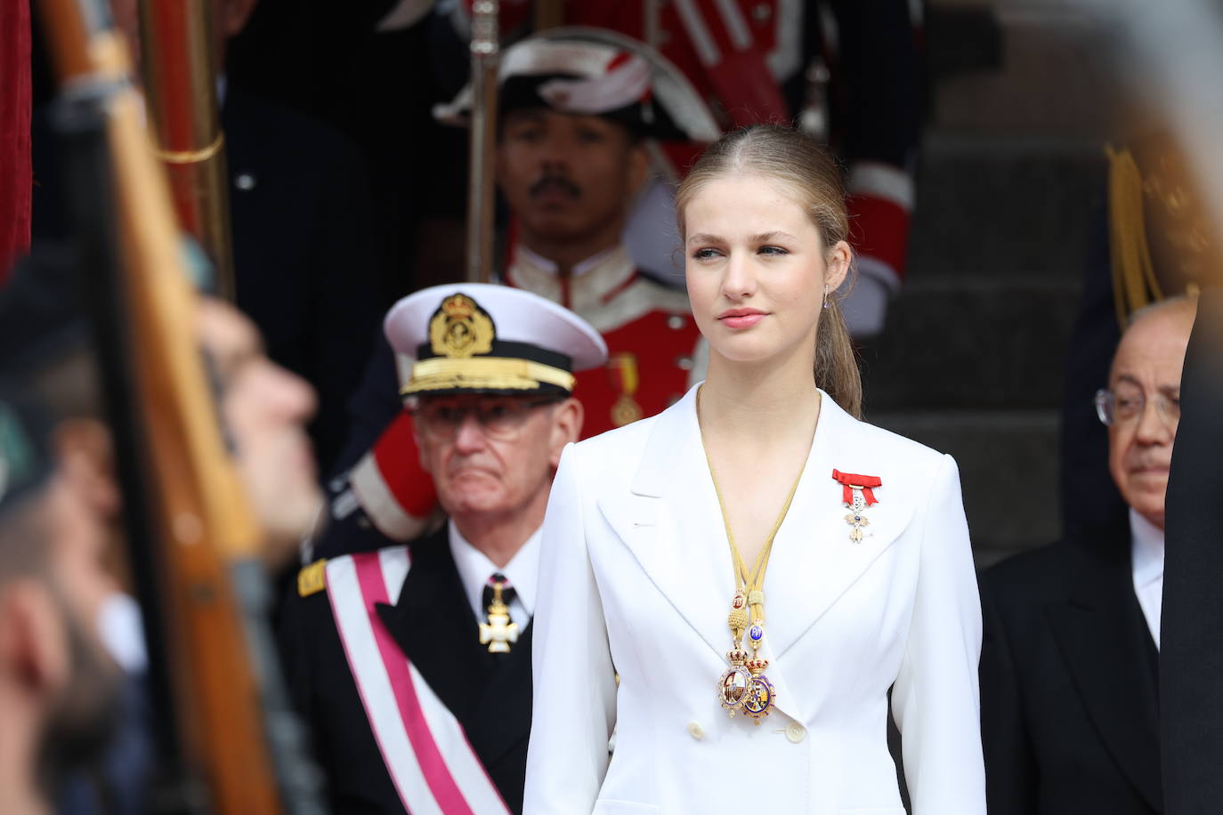 La Princesa Leonor a la salida tras el acto de jura de la Constitución ante las Cortes Generales, en el Congreso de los Diputados