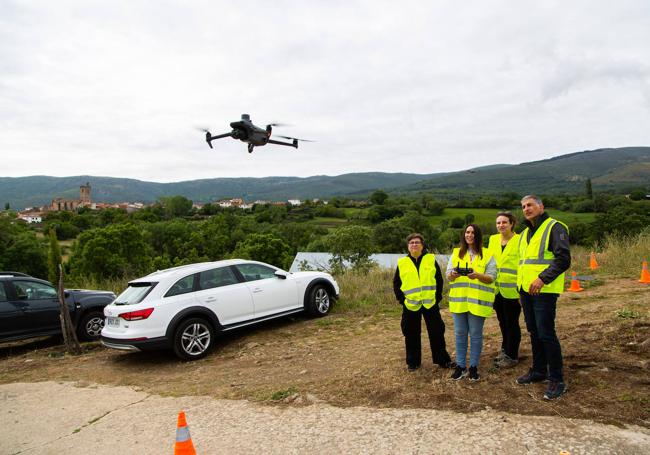 Curso de pilotaje de drones de Fademur dentro del proyecto Llave Allen por la Igualdad de IKEA