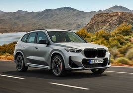 BMW X1.