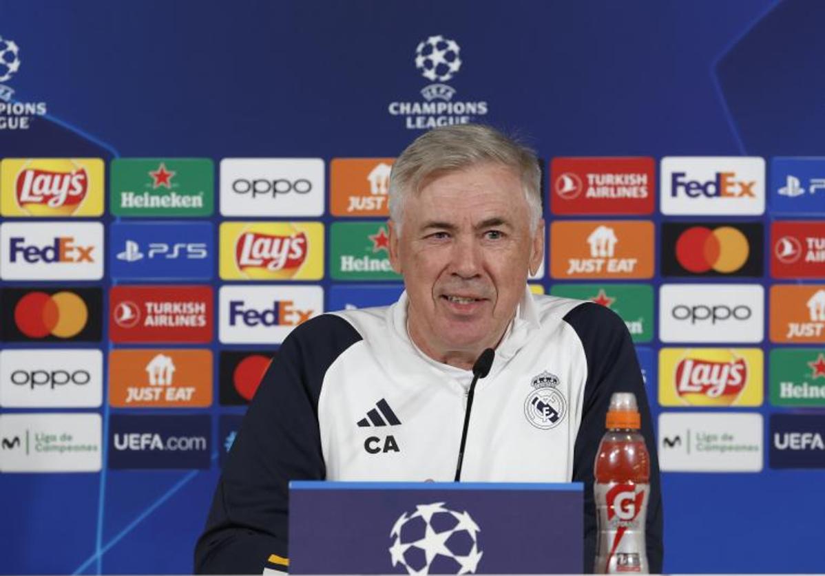 Carlo Ancelotti, durante la rueda de prensa.