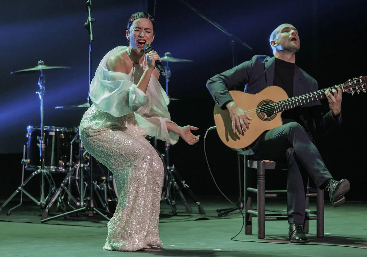 La cantante Blanca Paloma, última ganadora del festival, durante la gala de presentación de la tercera edición del Benidorm Fest.