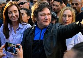 Javier Milei, en un acto de campaña de cara a la segunda vuelta de las elecciones presidenciales en Argentina.