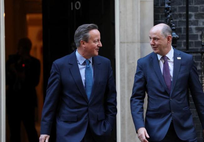 David Cameron, a su salida este lunes de Downing Street.