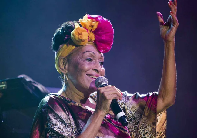 La veterana Omara Portuondo ha conseguido su segundo Grammy Latino, aunque no ha estado presente para poder recogerlo