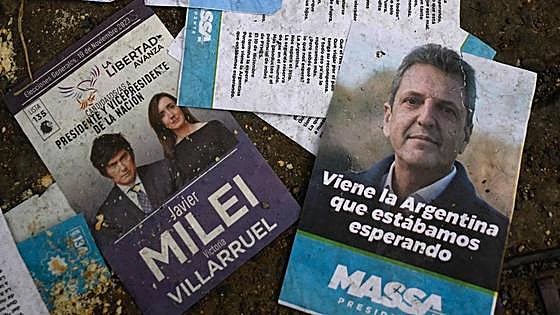 Elecciones en Argentina: un perro y el peor ministro de la historia para superar la crisis