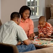 Pasa grandes momentos en familia con los mejores juegos de mesa de estas navidades