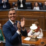 Sánchez forma un Gobierno de combate con mucho rodaje