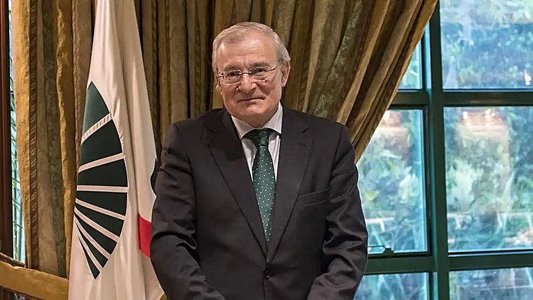 Manuel Azuaga anuncia su salida de Unicaja Banco tras garantizar su gobernabilidad