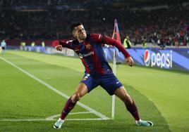 Joao Cancelo celebra el gol que abrió la remontada el martes del Barça ante el Oporto.