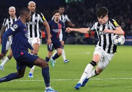 La UEFA castiga al árbitro de VAR del polémico PSG-Newcastle