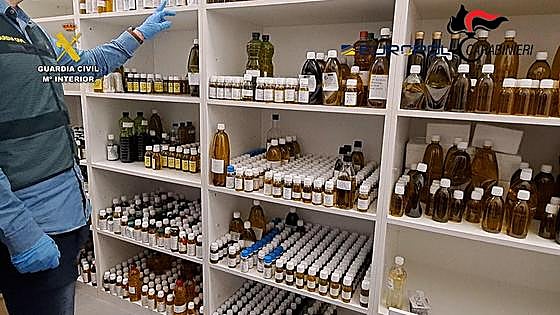 Cae una organización que adulteraba aceite de oliva en España e Italia