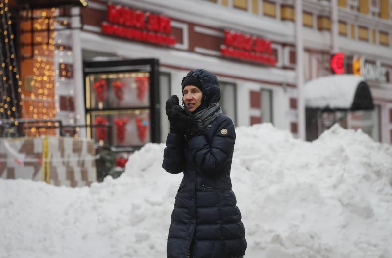 La mayor nevada en más de un siglo en Moscú, en imágenes