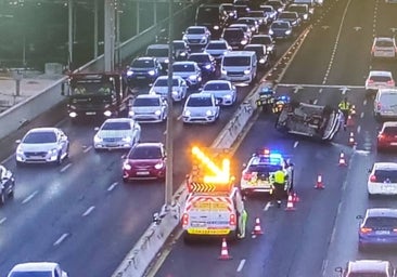 Más de 780 radares fijos, 545 móviles y furgonetas camufladas vigilarán las carreteras durante el puente