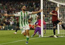 El exmadridista Isco Alarcón celebra un gol con el Betis.
