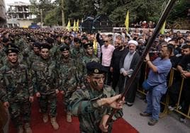 Funeral por un miliciano de Hezbolá.