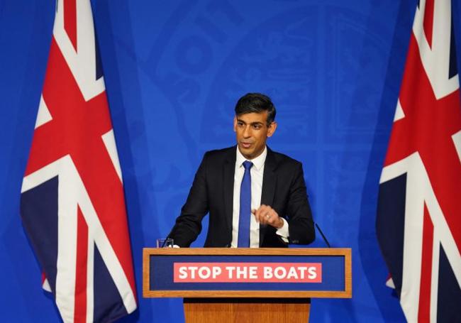 El primer ministro británico, Rishi Sunak, durante una conferencia de prensa en Downing Street.