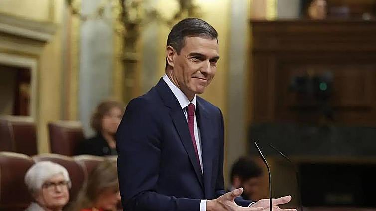 La mano que mueve la Historia