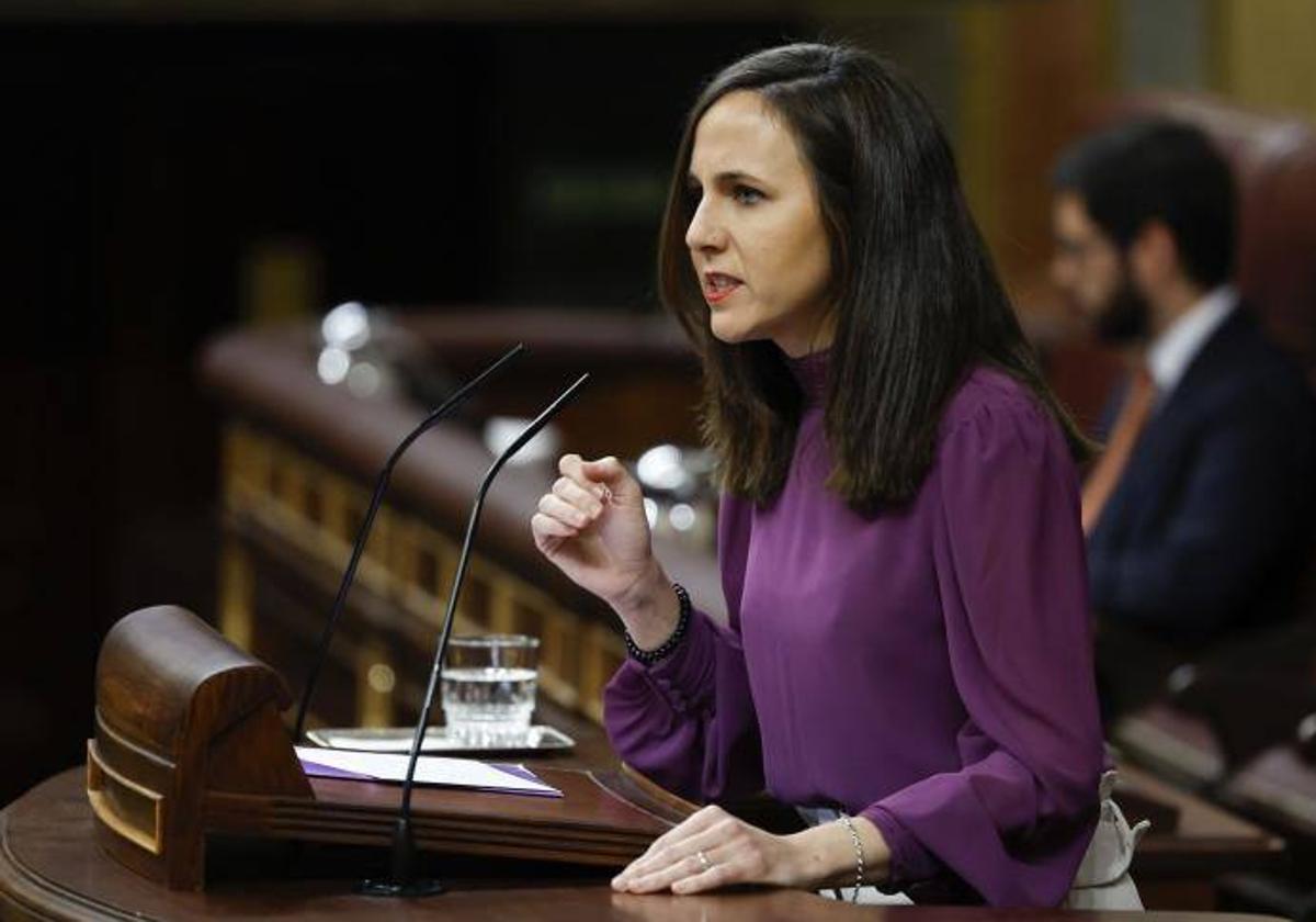 La líder de Podemos, Ione Belarra, interviene durante la sesión de este miércoles en el Congreso.