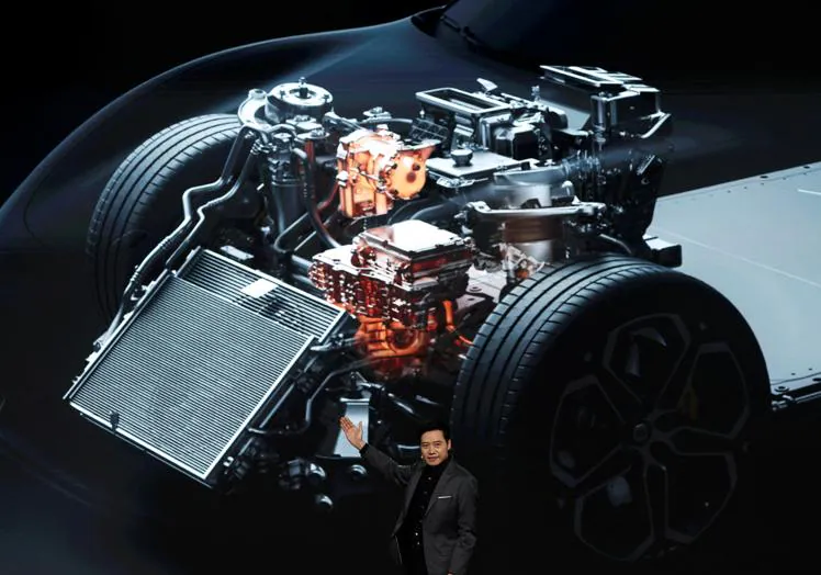Xiaomi saca un coche eléctrico para hacer competencia a Tesla