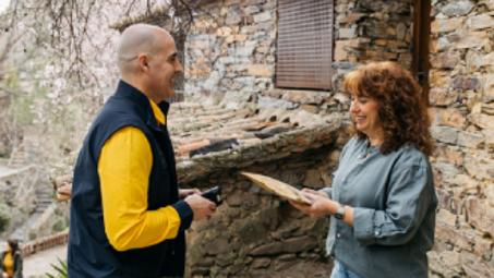 ¿Quieres sacar o ingresar dinero sin ir a tu banco o cajero? Toma nota