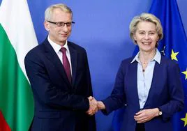 Nikolay Denkov y Ursula von der Leyen