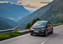 Coches en la carretera