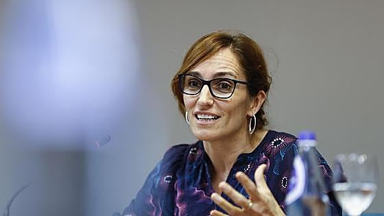 Sanidad quiere volver al uso obligatorio de mascarillas en los centros sanitarios