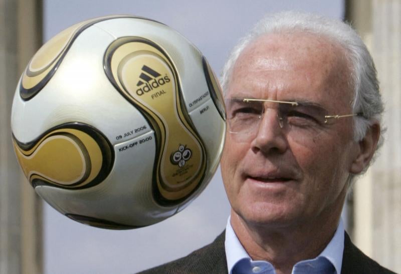 Beckenbauer y el balón, un binomio indivisible.