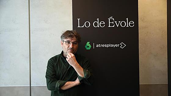 «Confío más en la barra del bar que en Twitter»