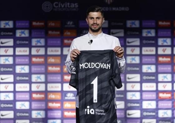 Horatiu Moldovan, durante su presentación como nuevo portero del Atlético.