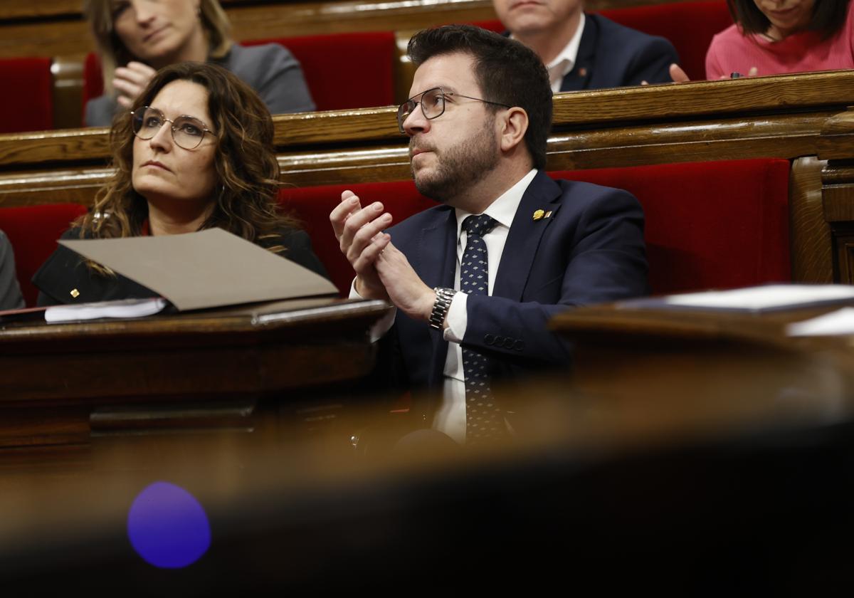 El presidente de la Generalitat, Pere Aragonès, junto a su vicepresidenta, Laura Vilagrà