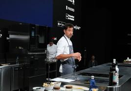 El cocinero Juan Guillamón, durante un momento de su ponencia.