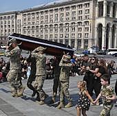 Ucrania no sabe qué hacer con el esperma de los soldados fallecidos